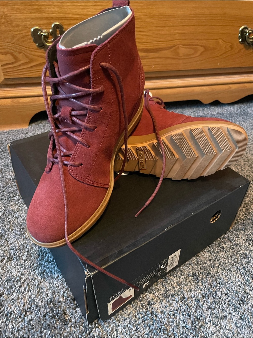 Sorel Women's Lace-Up Suede Ankle Boots in Burgundy